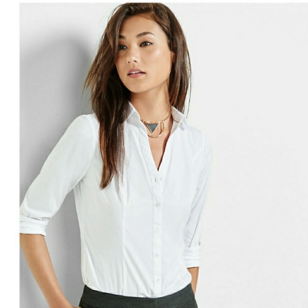 NWOT Express Essential Shirt